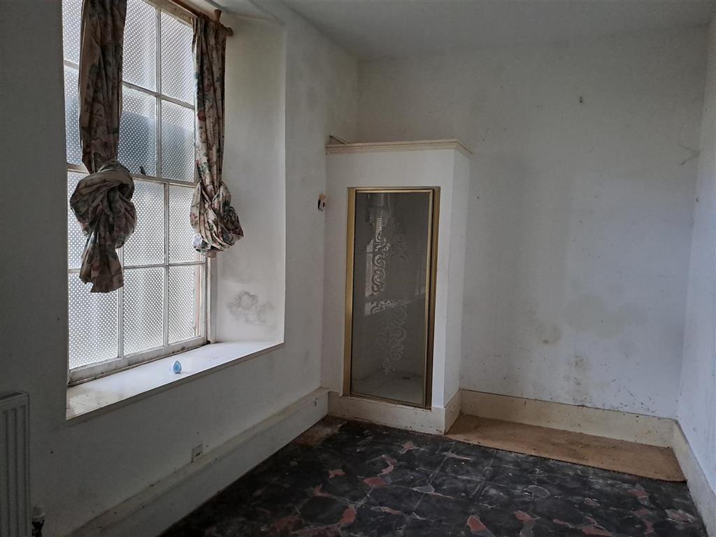 1 Penare Court, Penare Gardens, PENZANCE, Cornwall, TR18 2AR