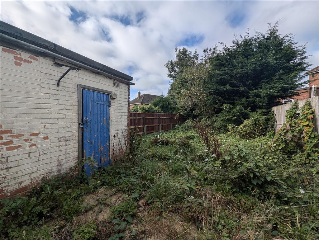 95, Burnie Gardens, SHILDON, County Durham, DL4 1NB