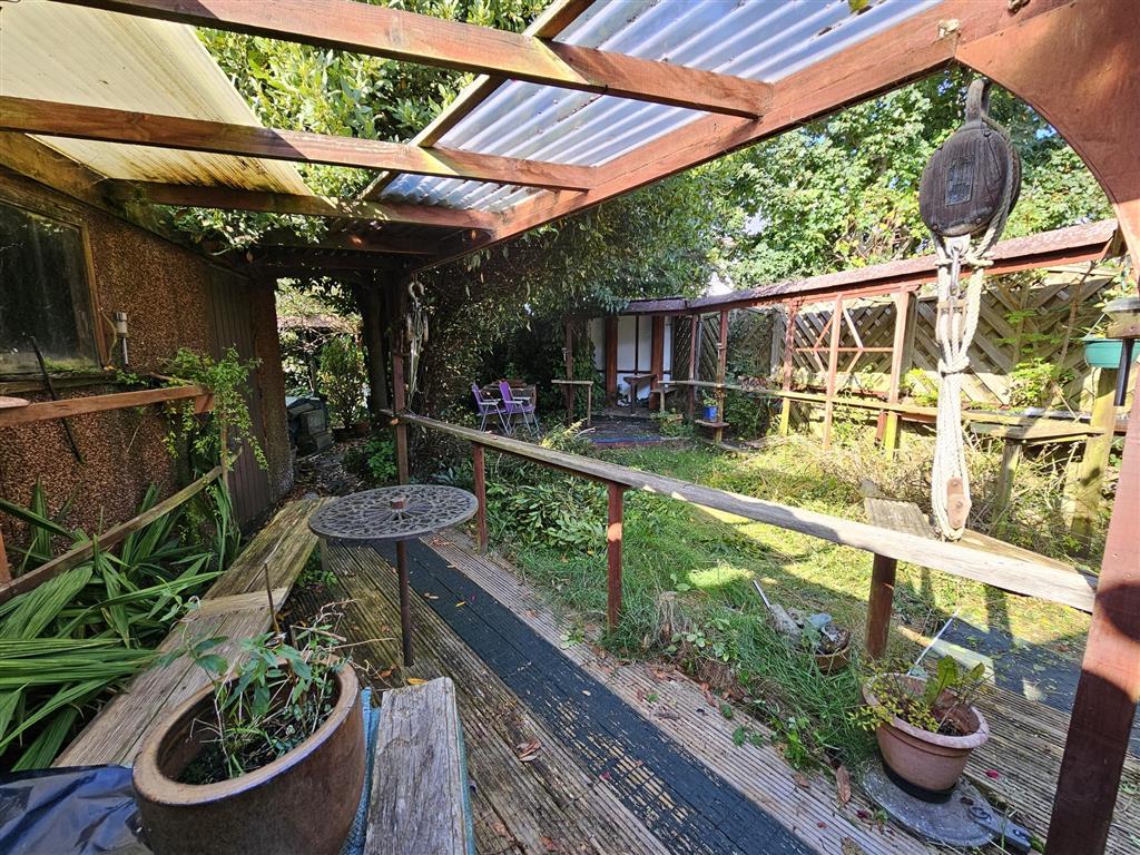 11, The Drive, FAREHAM, Hampshire, PO16 7NL