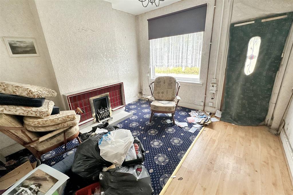 4, Woodman Road, HALESOWEN, West Midlands, B63 3EJ