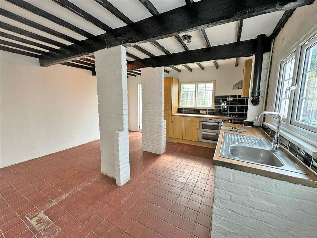 3, Bull Lane, SITTINGBOURNE, Kent, ME9 7LR