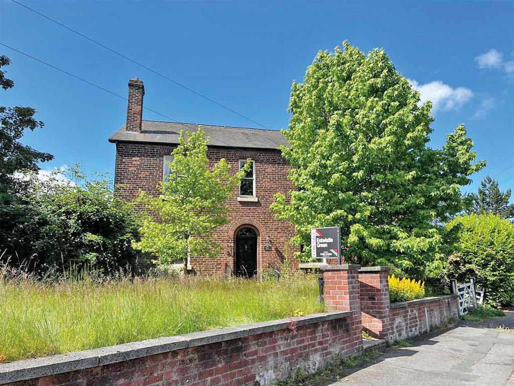 Baronet Farm, Eastford Road, WARRINGTON, Cheshire, WA4 6EY