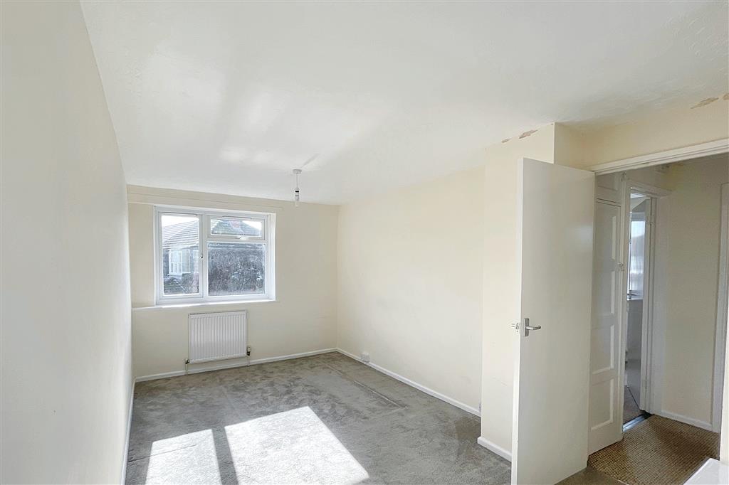 2, Queens Road, SOMERTON, Somerset, TA11 6JU