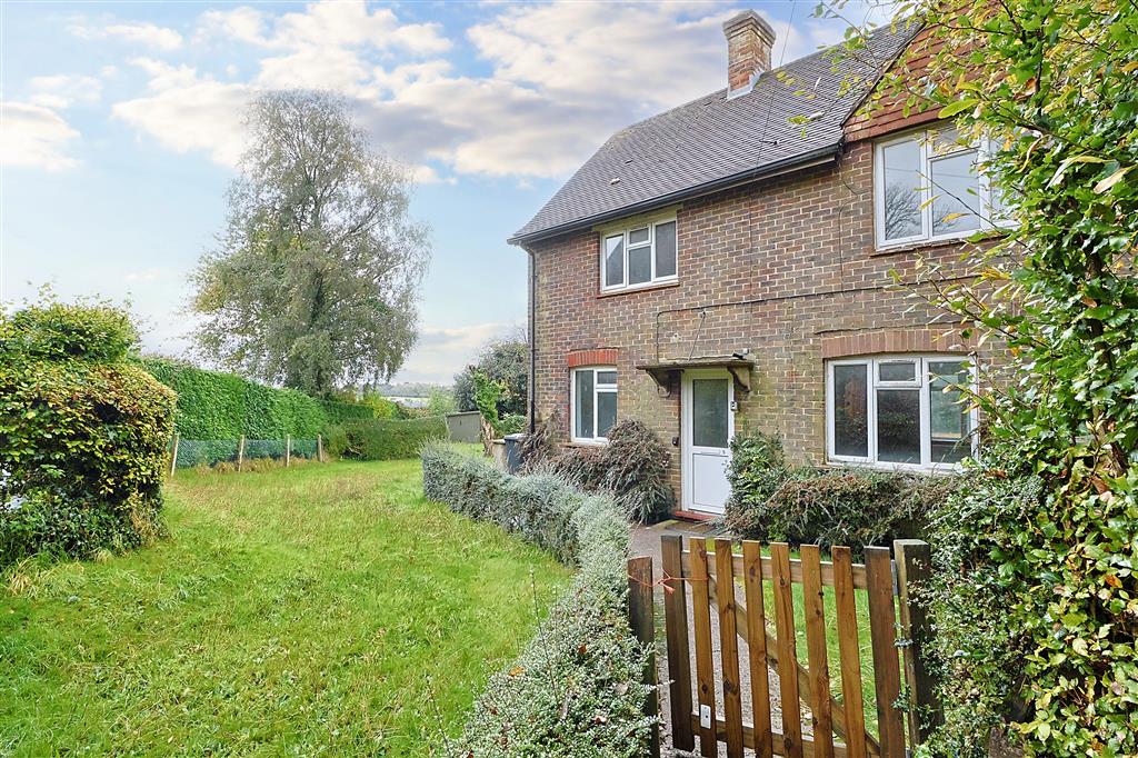 5 Woodfield Cottages, Honeycritch Lane, PETERSFIELD, Hampshire, GU32 1BE