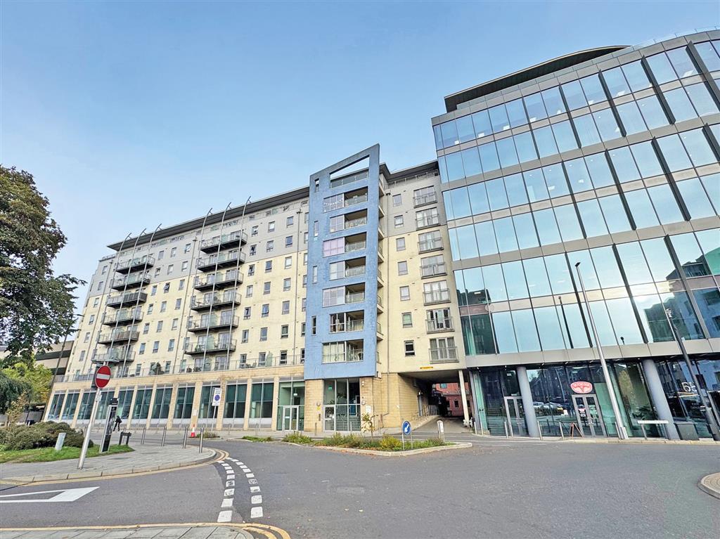 Flat 17, Enterprise Place, 175, Church Street East, WOKING, Surrey, GU21 6AD