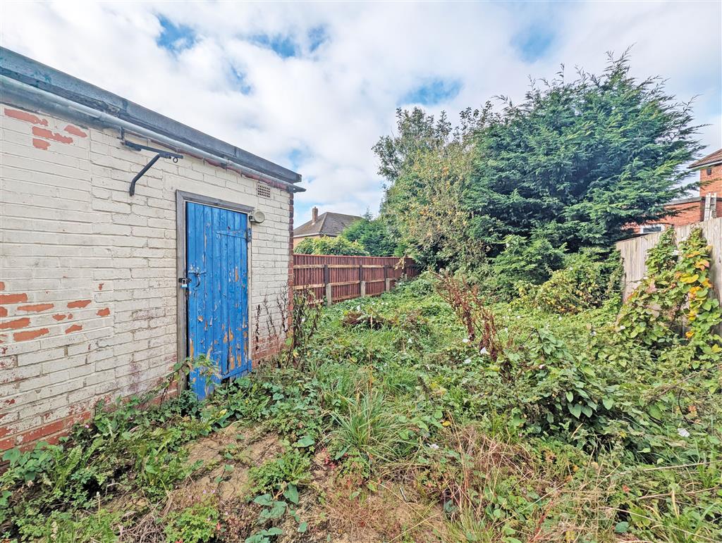 95, Burnie Gardens, SHILDON, County Durham, DL4 1NB