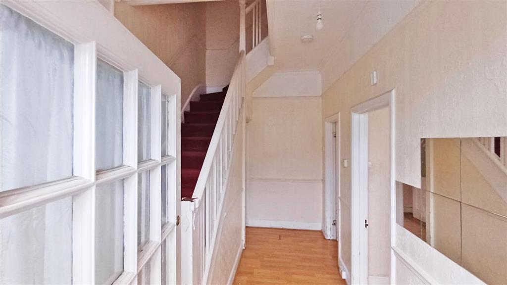 89, Norbury Crescent, London, SW16 4JT