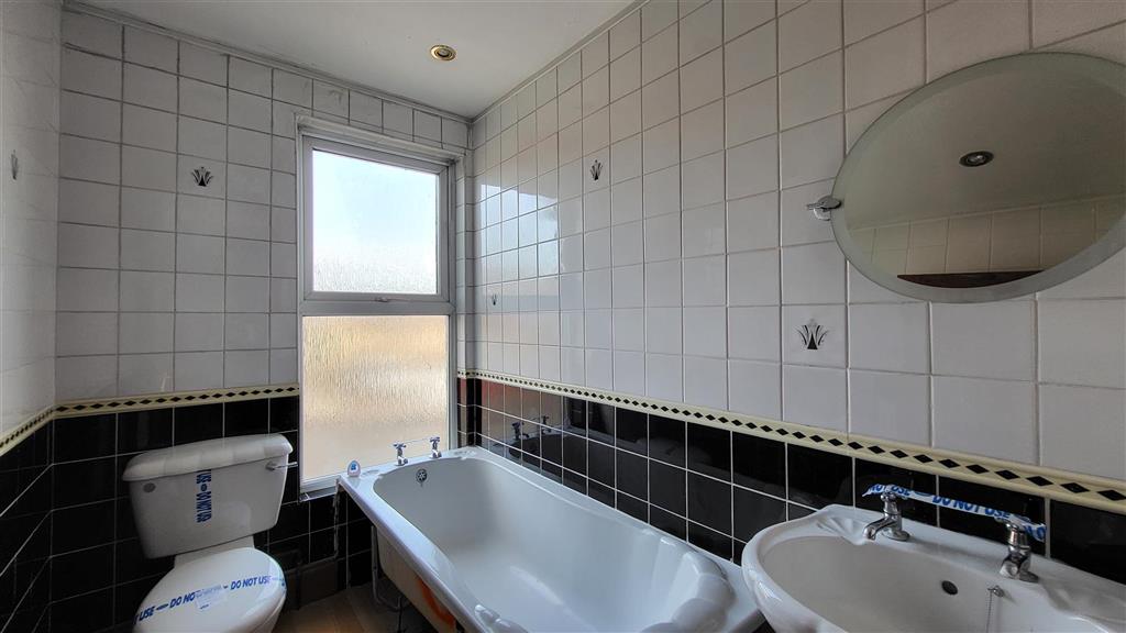 54, Yarmouth Road, GREAT YARMOUTH, Norfolk, NR30 5BT