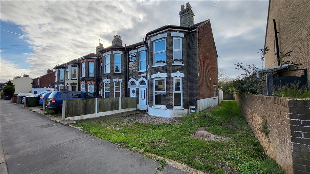 54, Yarmouth Road, GREAT YARMOUTH, Norfolk, NR30 5BT