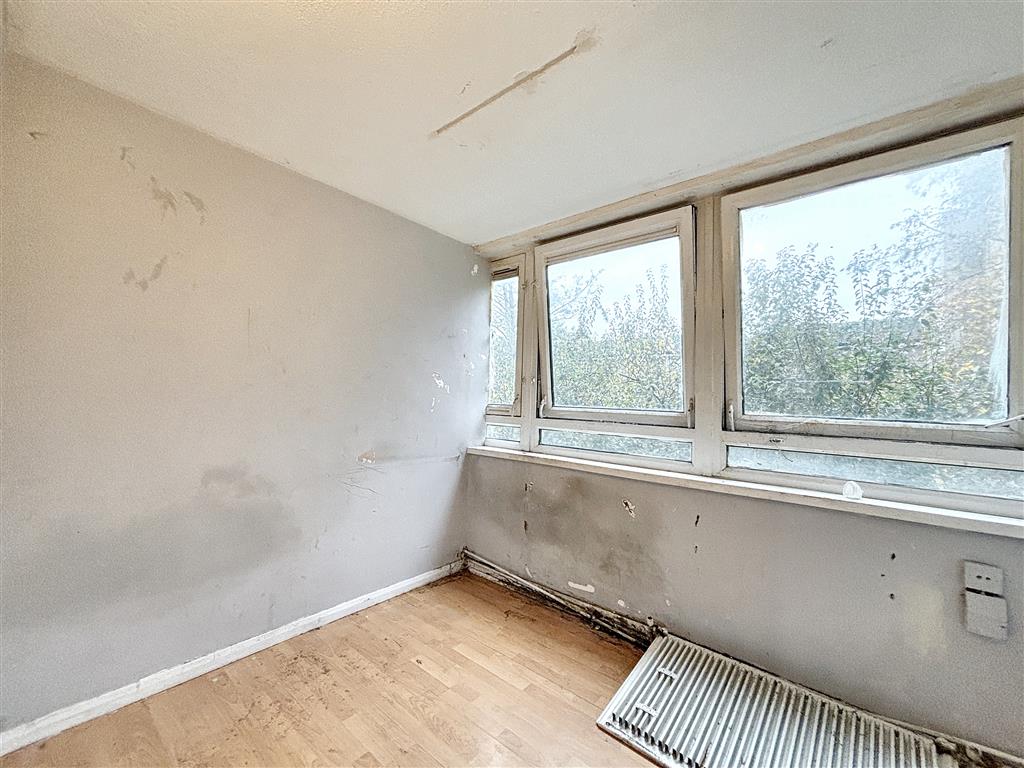 Flat 16, Monksfield, Pooles Park, London, N4 3PF