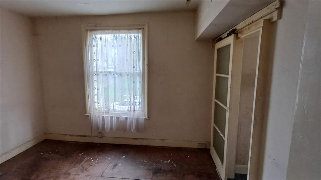 Flat 3, 17, Rye Hill Park, London, SE15 3JN