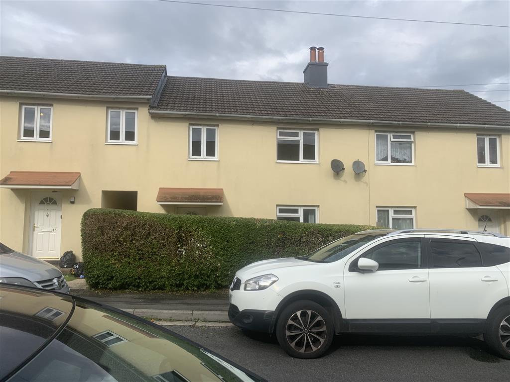 17, Charles Road, YEOVIL, Somerset, BA21 5LR