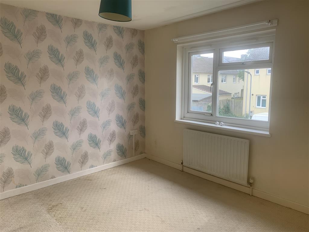17, Charles Road, YEOVIL, Somerset, BA21 5LR