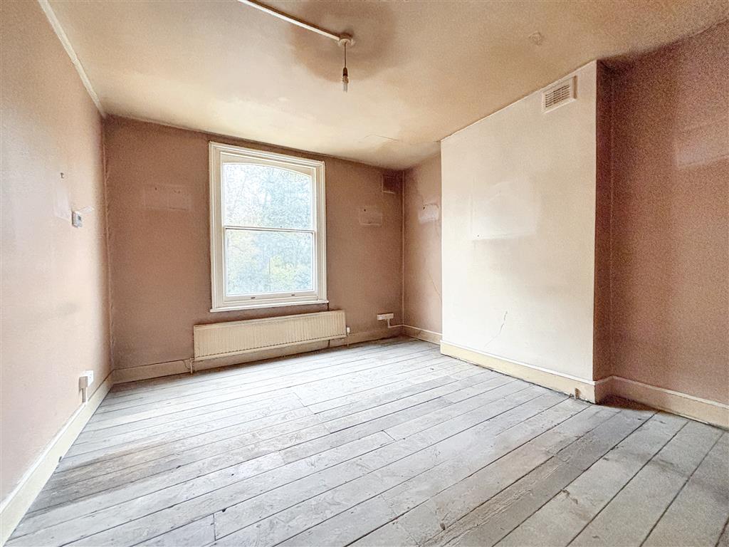 Flat B, 343, Amhurst Road, London, N16 7UX