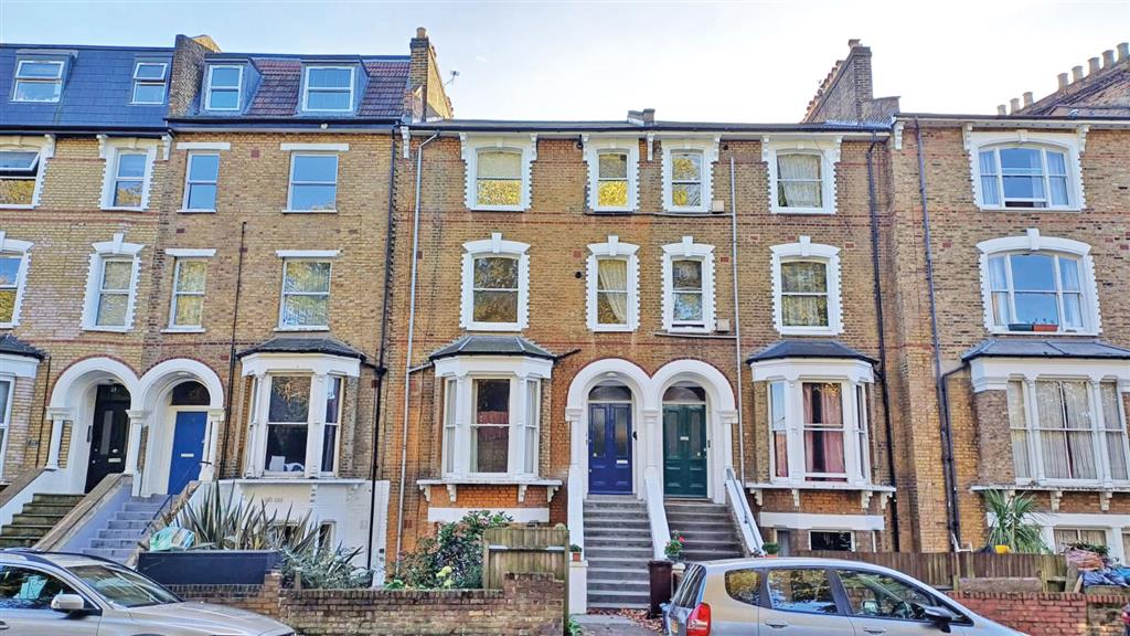 Flat B, 343, Amhurst Road, London, N16 7UX