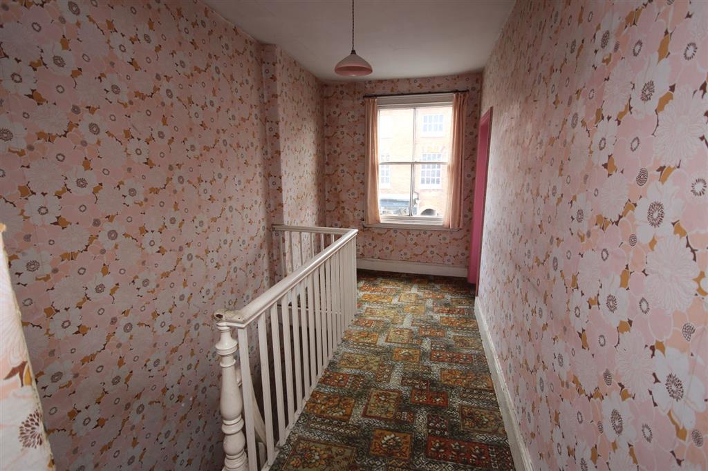 29, Salop Road, OSWESTRY, Shropshire, SY11 2NR