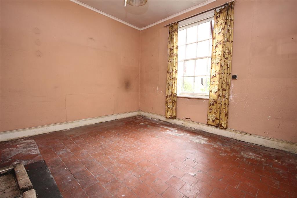 29, Salop Road, OSWESTRY, Shropshire, SY11 2NR