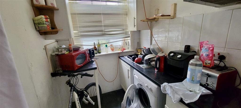 15, Ambrose Place, WORTHING, West Sussex, BN11 1PZ