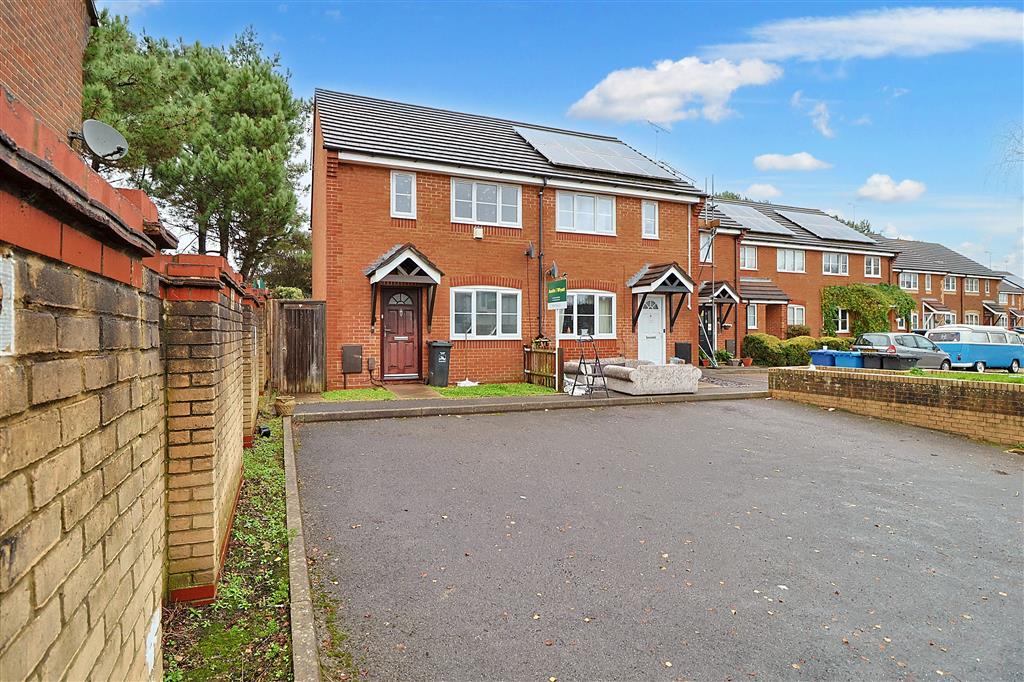 21, Uplyme Close, POOLE, Dorset, BH17 8AR