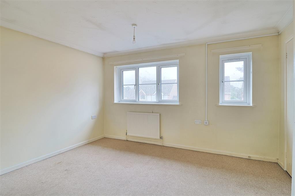 21, Uplyme Close, POOLE, Dorset, BH17 8AR