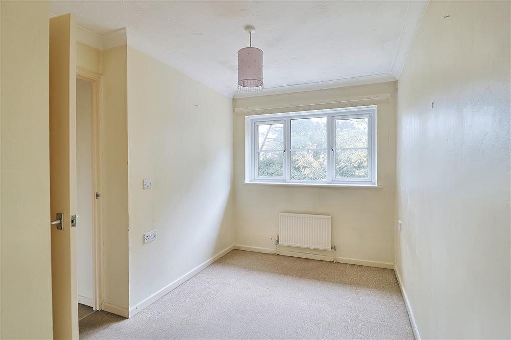 21, Uplyme Close, POOLE, Dorset, BH17 8AR