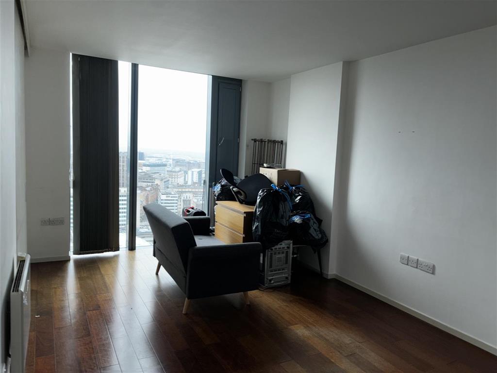 Apartment 3001, 10, Holloway Circus Queensway, BIRMINGHAM, West Midlands, B1 1BY