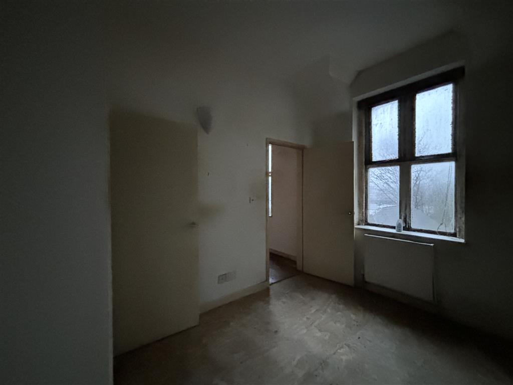 Apartment 8, Boothroyds House, 45, Carlton Road, DEWSBURY, West Yorkshire, WF13 2NG