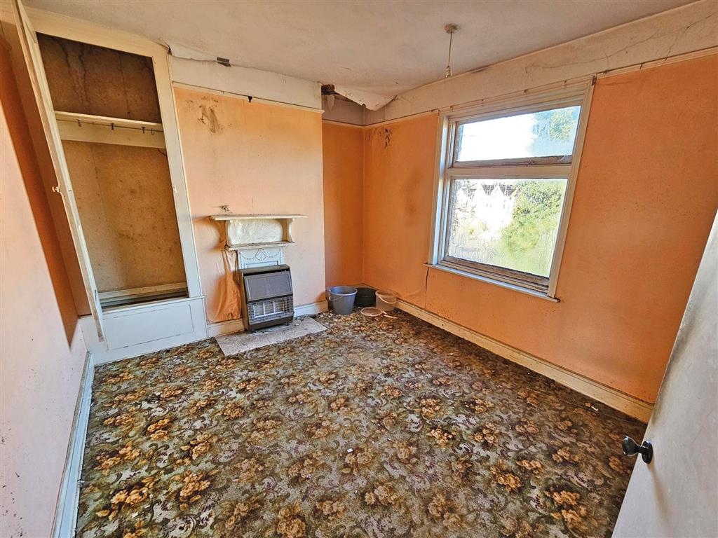 115, Winchester Road, SOUTHAMPTON, Hampshire, SO16 6UR