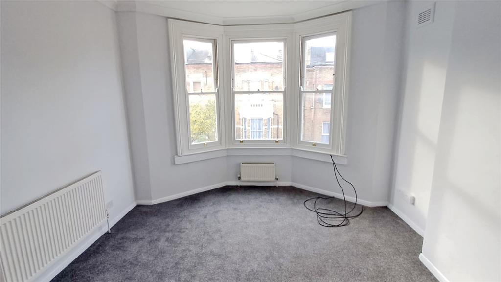 53b, Arlingford Road, London, SW2 2SS