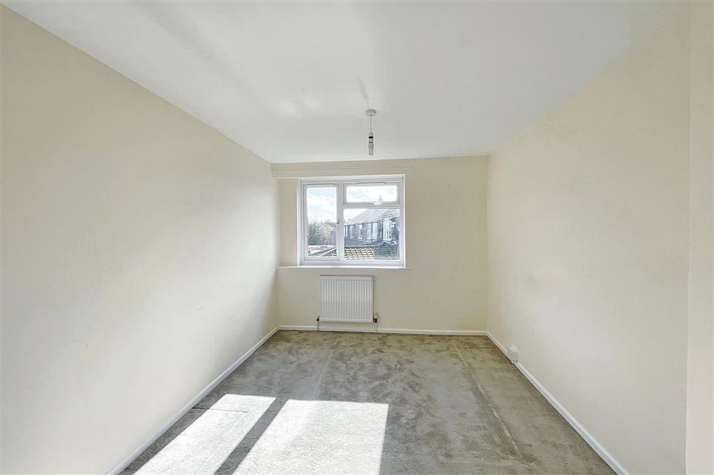 2, Queens Road, SOMERTON, Somerset, TA11 6JU