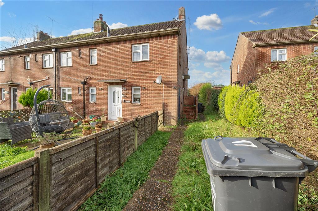 17, Bankside, HAYWARDS HEATH, West Sussex, RH17 5QN