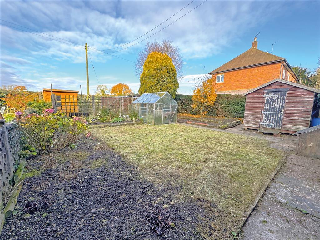 4, Deadmans Green, STOKE-ON-TRENT, Staffordshire, ST10 4NQ