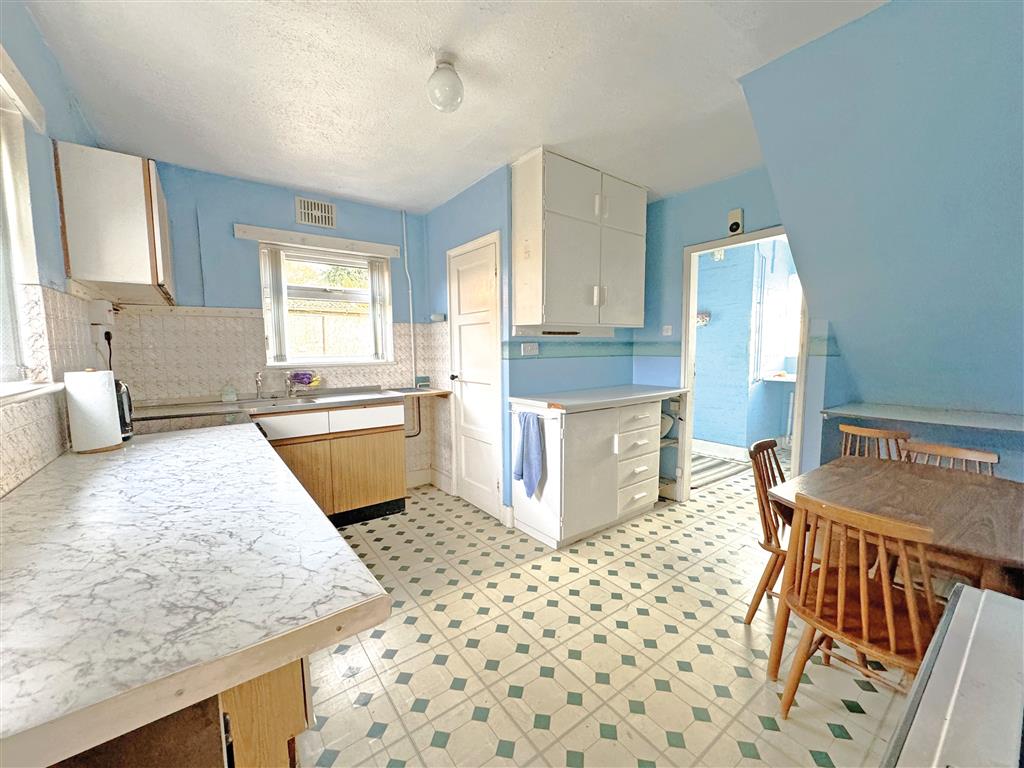 4, Deadmans Green, STOKE-ON-TRENT, Staffordshire, ST10 4NQ