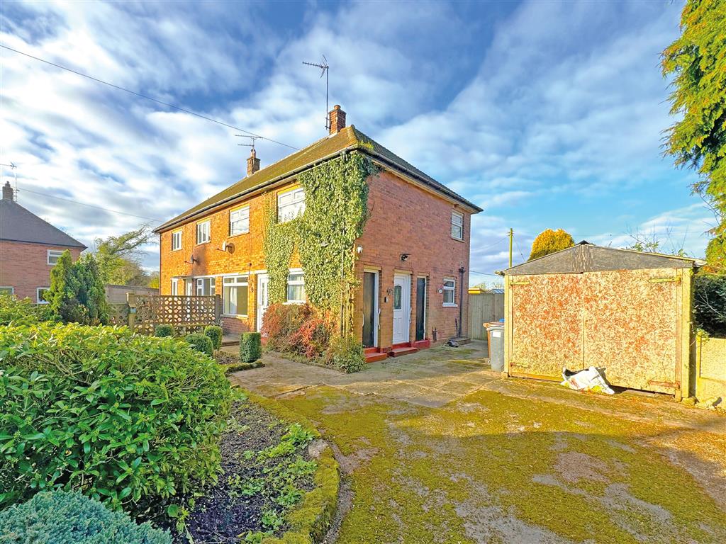 4, Deadmans Green, STOKE-ON-TRENT, Staffordshire, ST10 4NQ