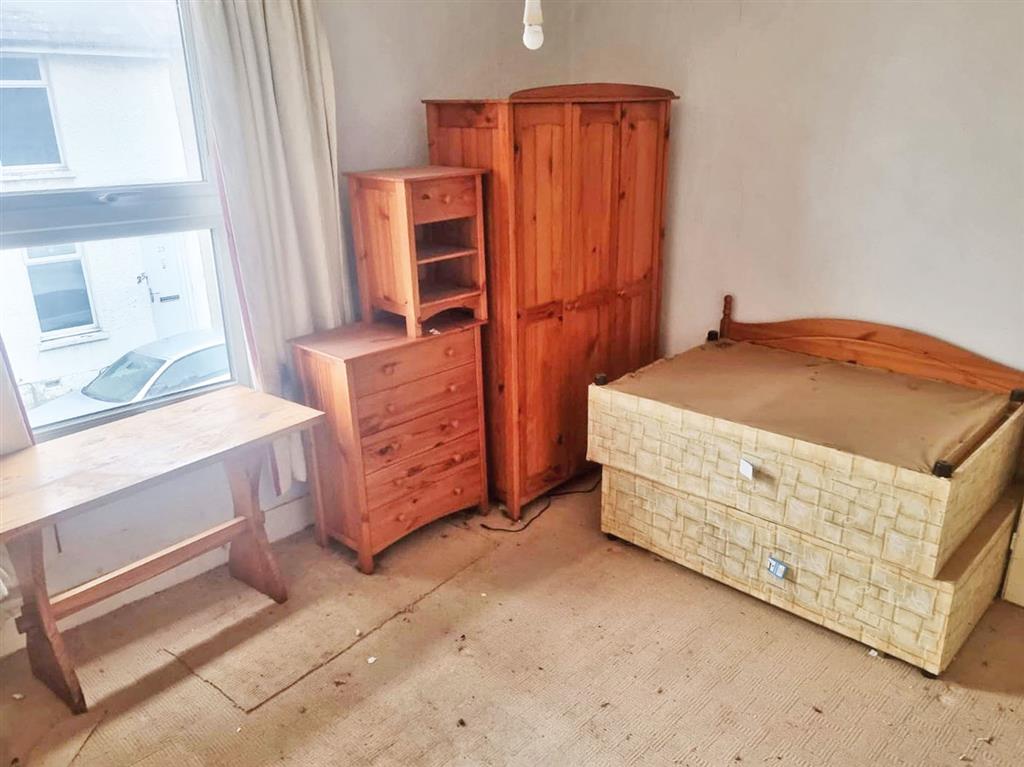 17, Elliott Street, GRAVESEND, Kent, DA12 2JP