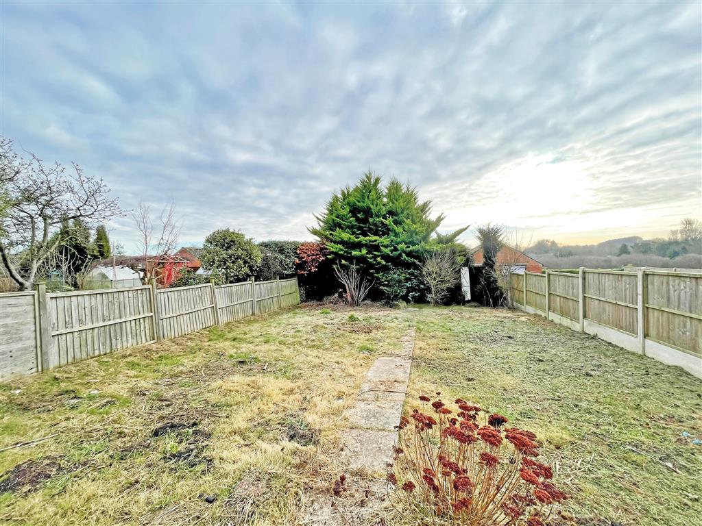 9, Moor Villas, SOUTH PETHERTON, Somerset, TA13 5DN