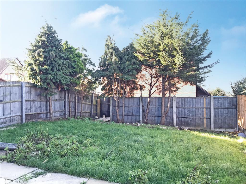 18, Sandringham Road, BASILDON, Essex, SS15 5YQ