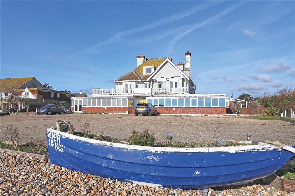 The Moorings, Seaville Drive, PEVENSEY, East Sussex, BN24 6AL