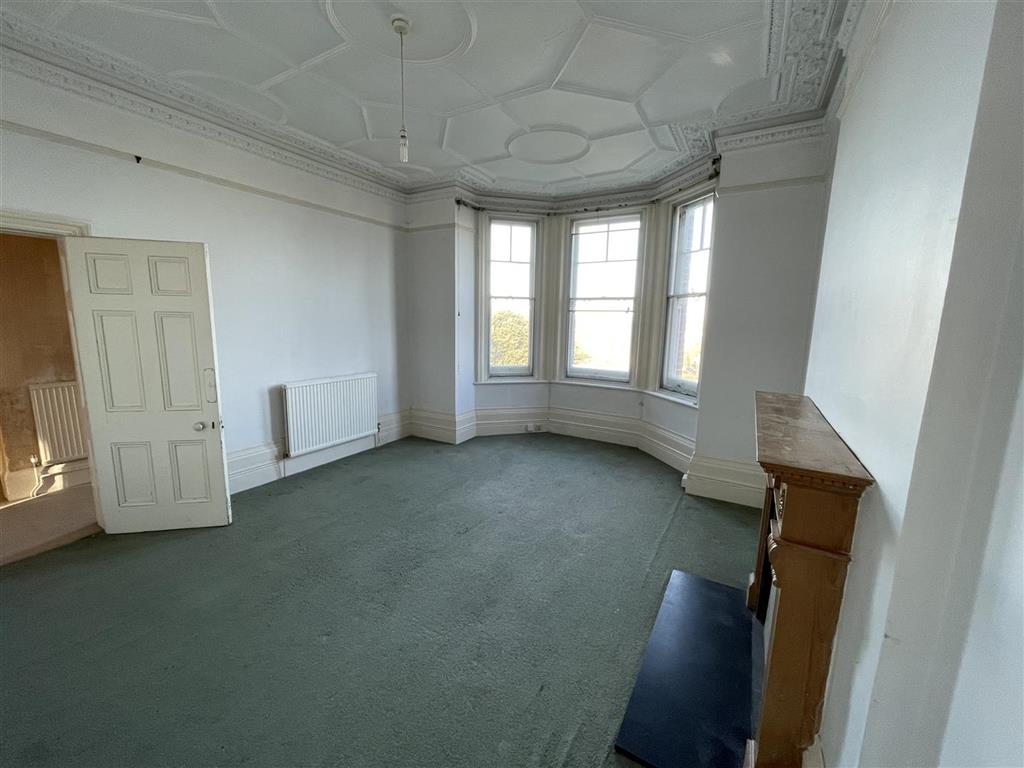 Flat 3, 32, St. Johns Road, EASTBOURNE, East Sussex, BN20 7JB