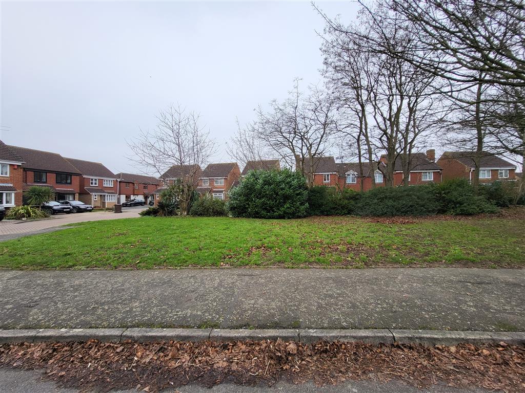 Land adj. to, 29-31, Beauvoir Drive, SITTINGBOURNE, Kent, ME10 2TN