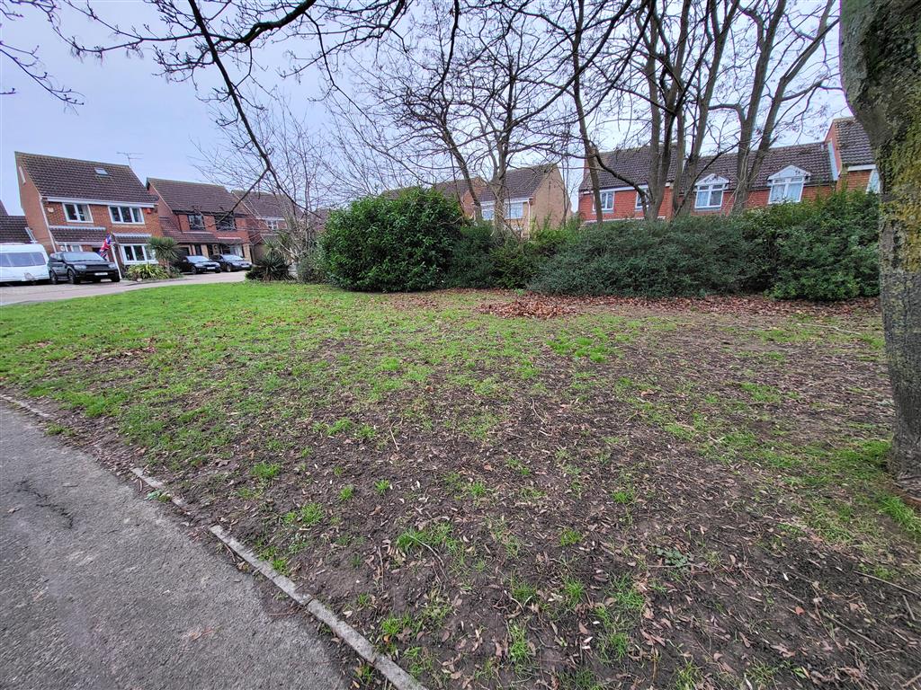 Land adj. to, 29-31, Beauvoir Drive, SITTINGBOURNE, Kent, ME10 2TN
