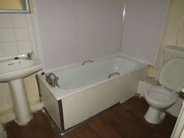 25, Collins Street, BRADFORD, West Yorkshire, BD7 4HF