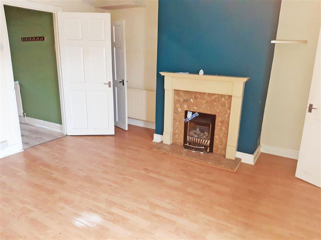 106, Brinkburn Avenue, GATESHEAD, Tyne and Wear, NE8 4JU