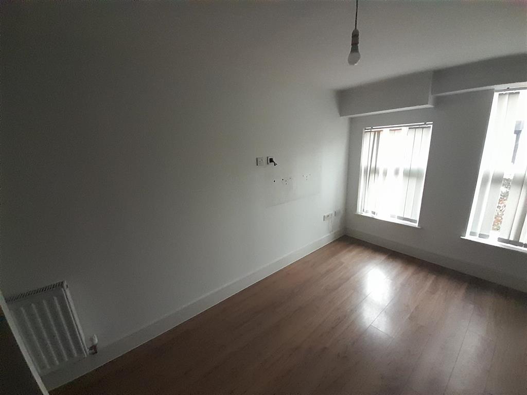 Flat 4, Parkway House, 49, Baddow Road, CHELMSFORD, Essex, CM2 0DD