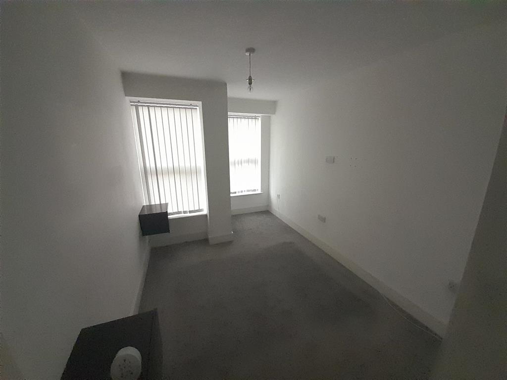Flat 4, Parkway House, 49, Baddow Road, CHELMSFORD, Essex, CM2 0DD