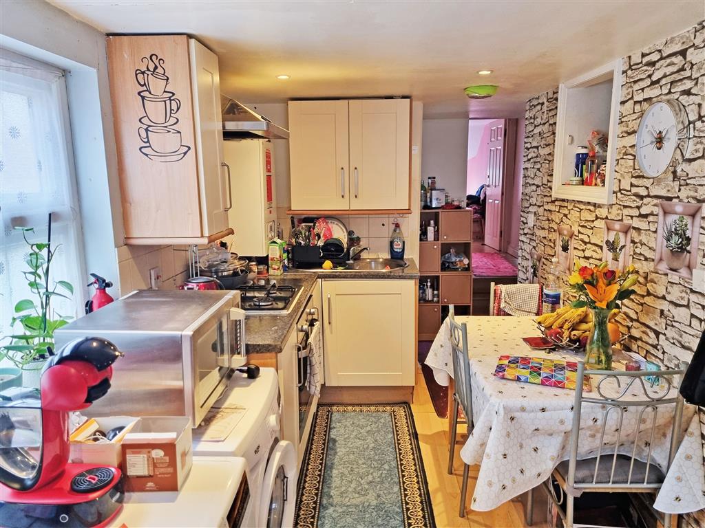 Flat 1C, St. Margarets Avenue, Tottenham, London, N15 3DH