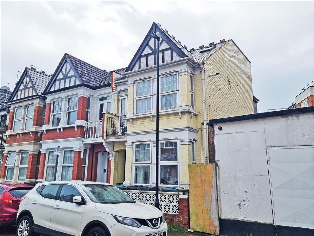 Flat 1C, St. Margarets Avenue, Tottenham, London, N15 3DH