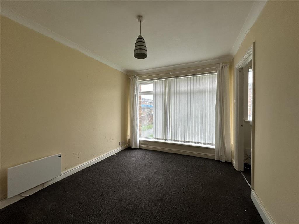 4, Kearsley Close, WHITLEY BAY, Tyne and Wear, NE25 0BL