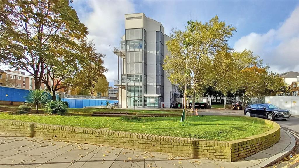 Flat 53, Wycombe House, 9, Bernhardt Crescent, London, NW8 8AX