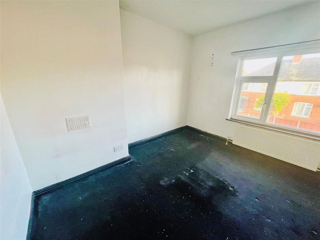 48, Moorhouse Avenue, WAKEFIELD, West Yorkshire, WF3 4BD